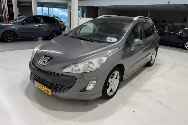 Peugeot 308 (2009)