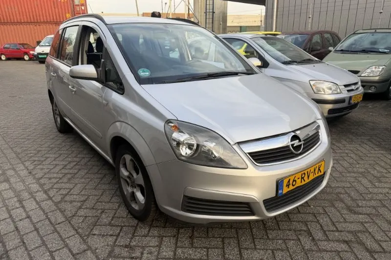 Opel Zafira (2005)