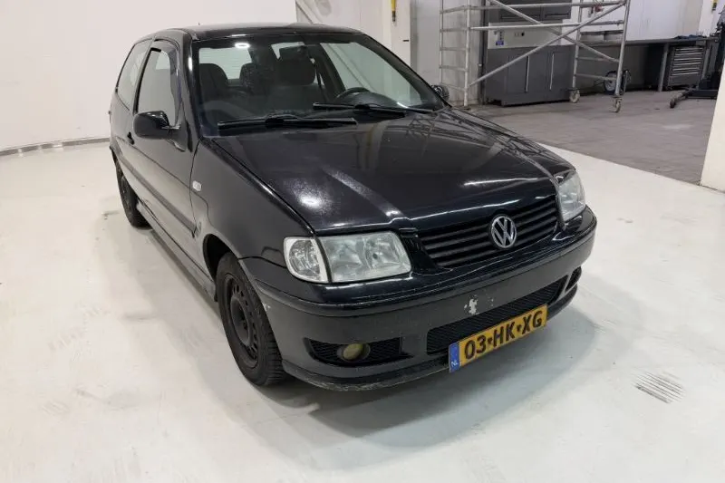 Volkswagen Polo (2001)