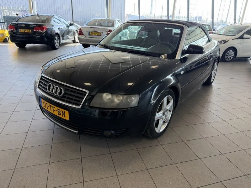 Audi A4 (2002) — foto 1