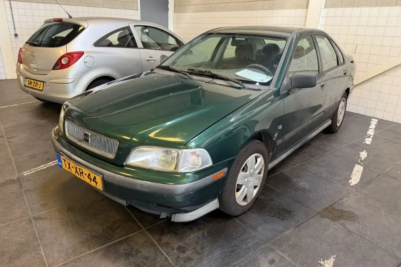 Volvo S40 (1998)
