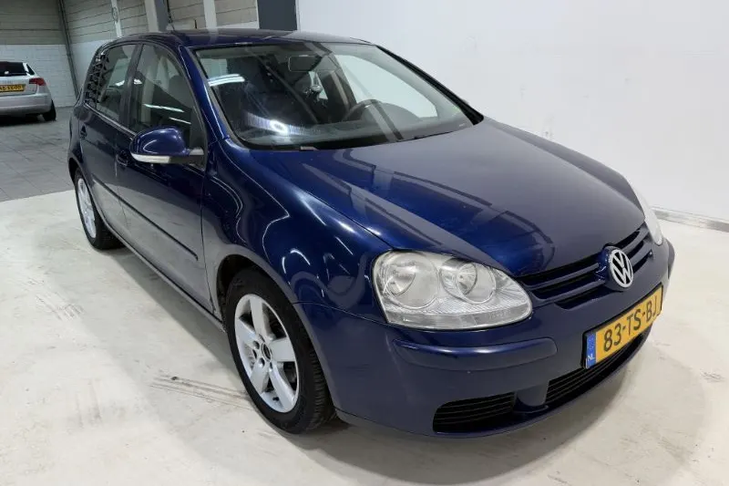 Volkswagen Golf (2007)