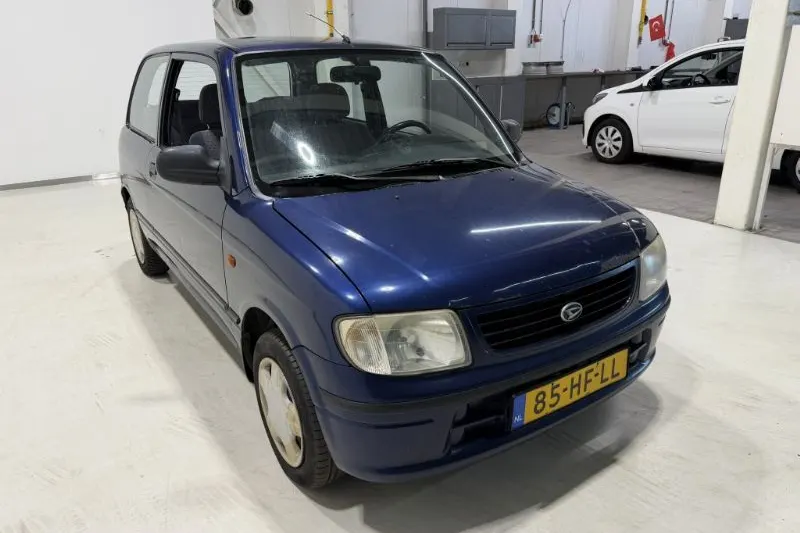 Daihatsu Cuore (2001)