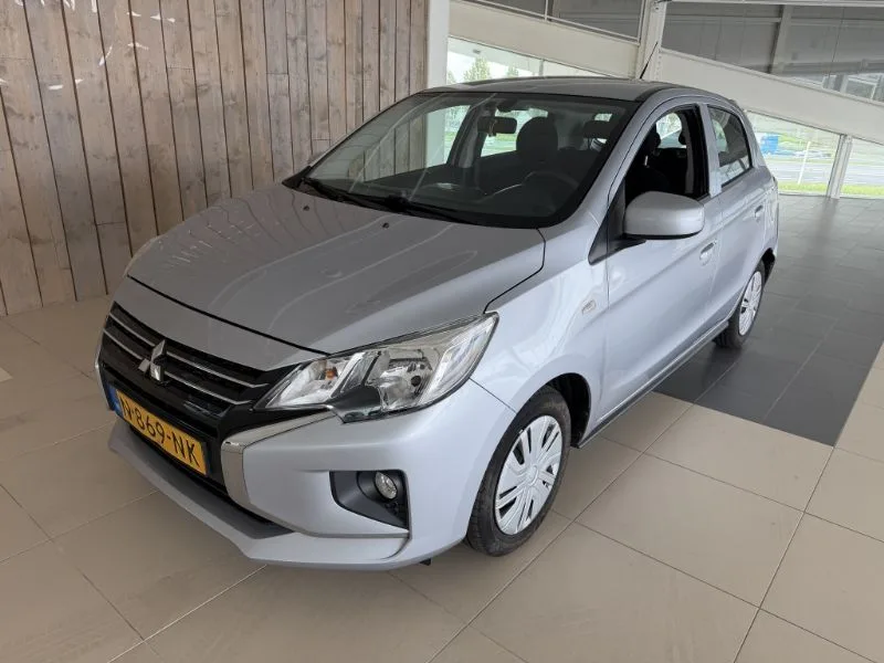 Mitsubishi Space Star (2021) — foto 1