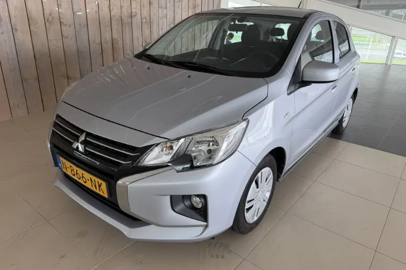 Mitsubishi Space Star (2021)