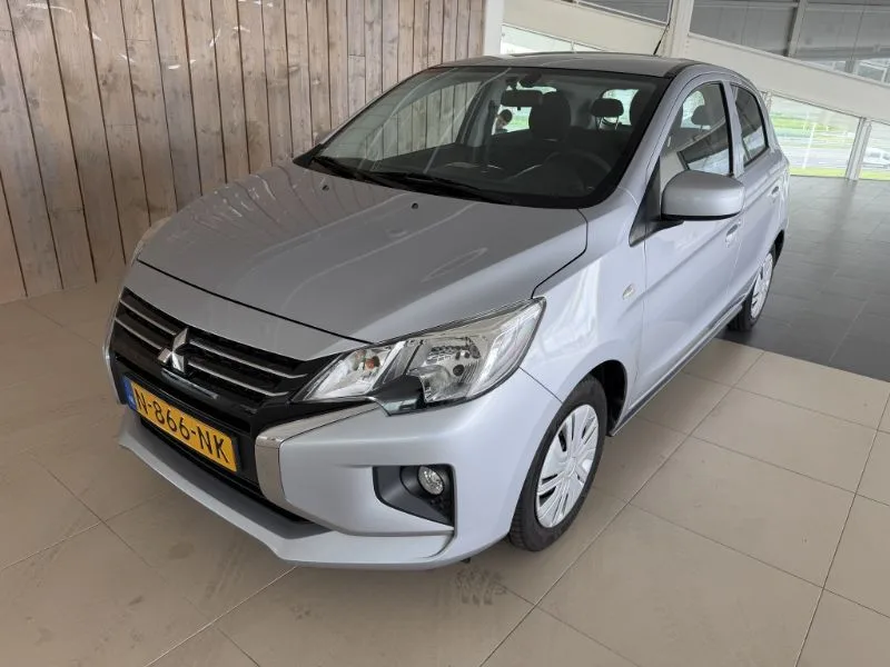 Mitsubishi Space Star (2021) — foto 1