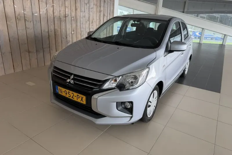 Mitsubishi Space Star (2021)