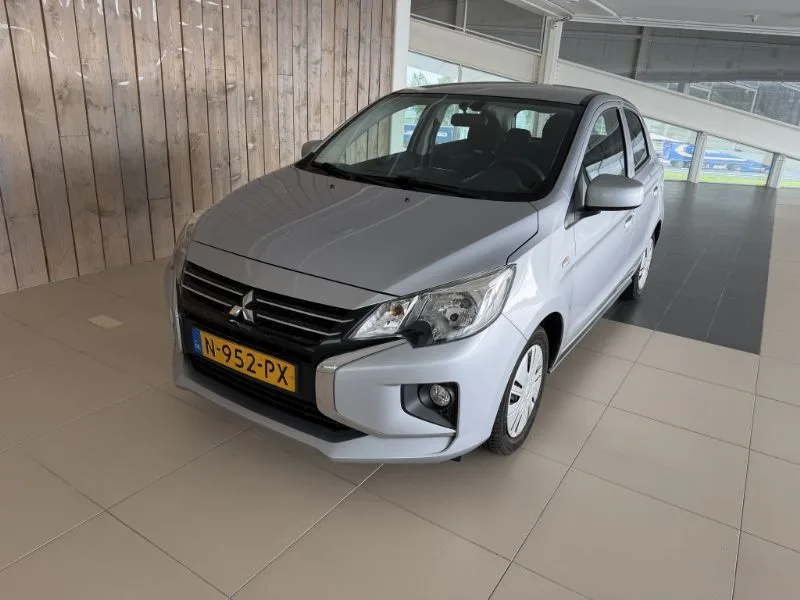 Mitsubishi Space Star (2021) — foto 1