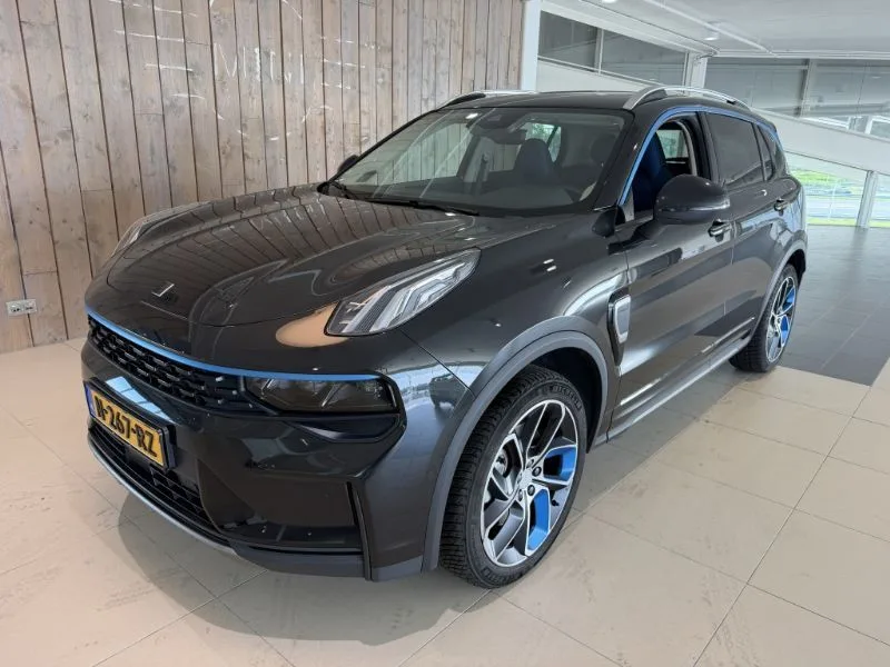Lynk & Co 01 (2021) — foto 1