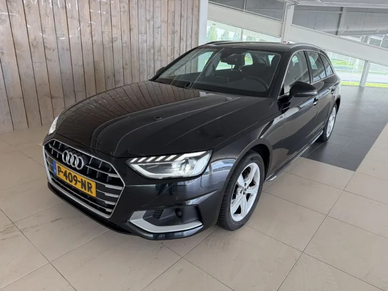 Audi A4 (2022) — foto 1
