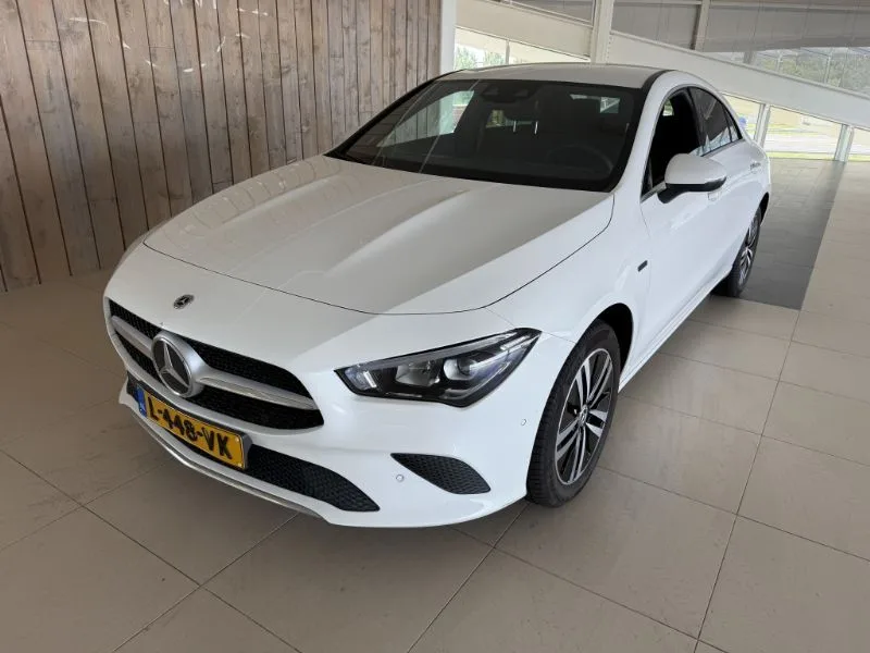 Mercedes-Benz CLA-Klasse (2021) — foto 1