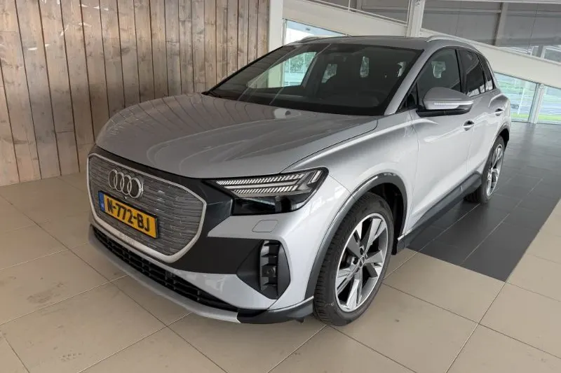 Audi Q4 e-tron (2021)