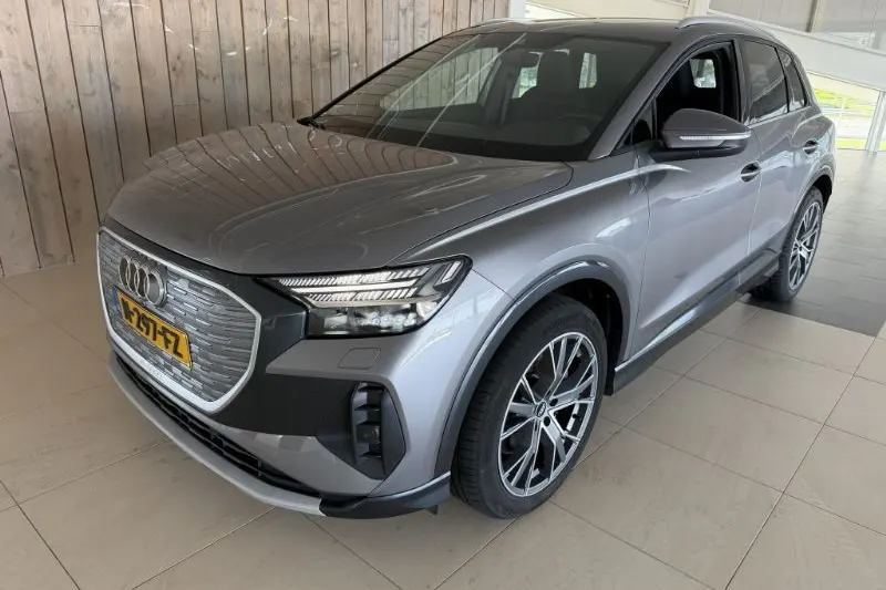 Audi Q4 e-tron (2021)