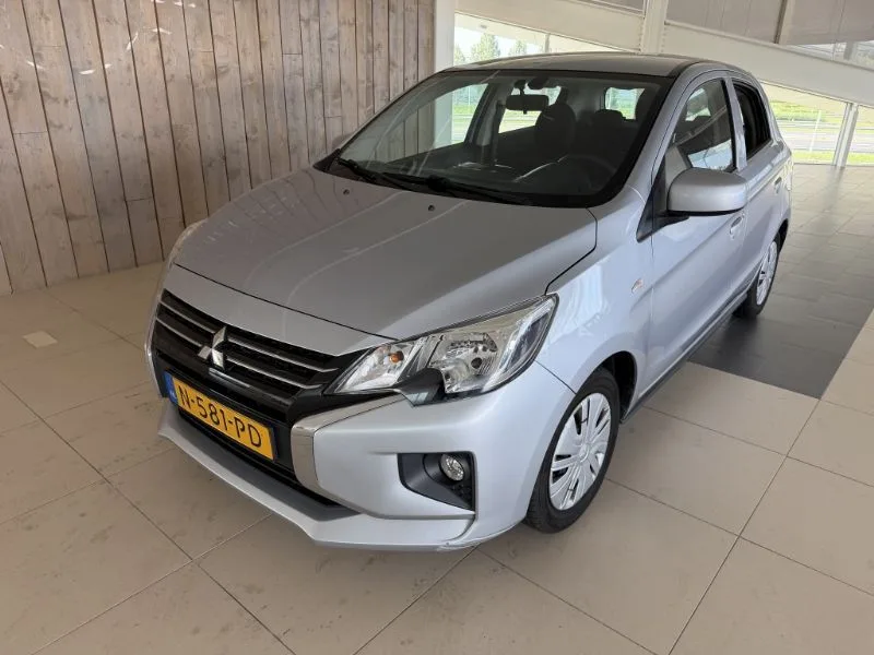 Mitsubishi Space Star (2021) — foto 1