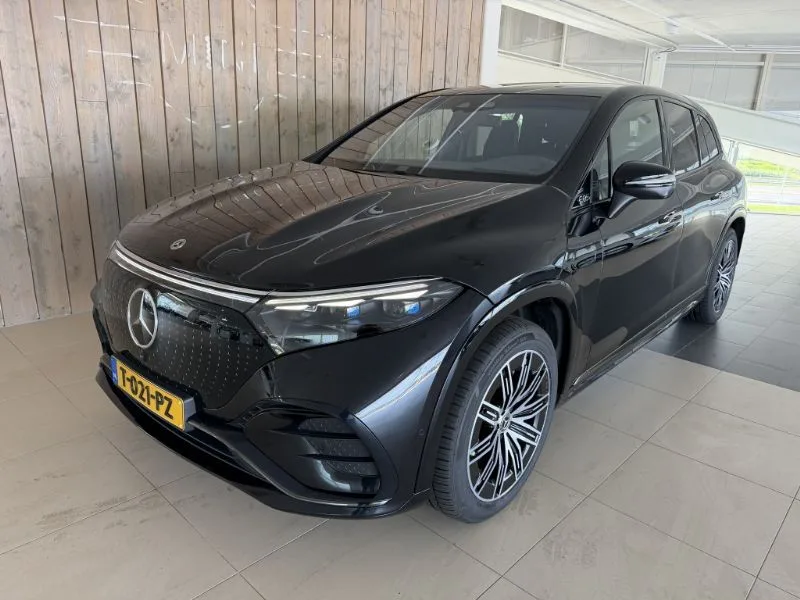 Mercedes-Benz EQS (2023) — foto 1