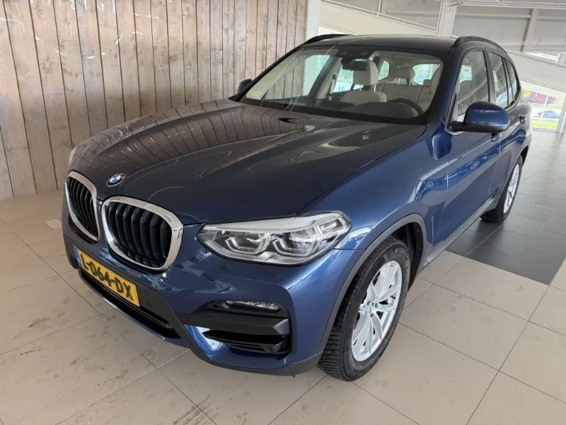BMW X3 (2021) — foto 1