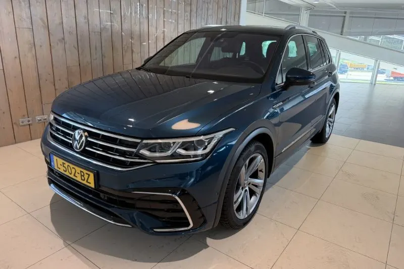 Volkswagen Tiguan (2021)