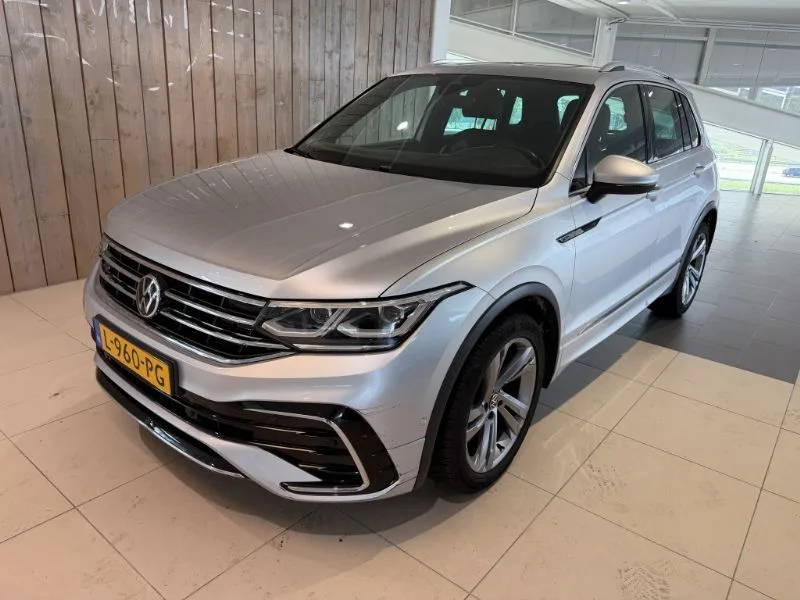 Volkswagen Tiguan (2021) — foto 1