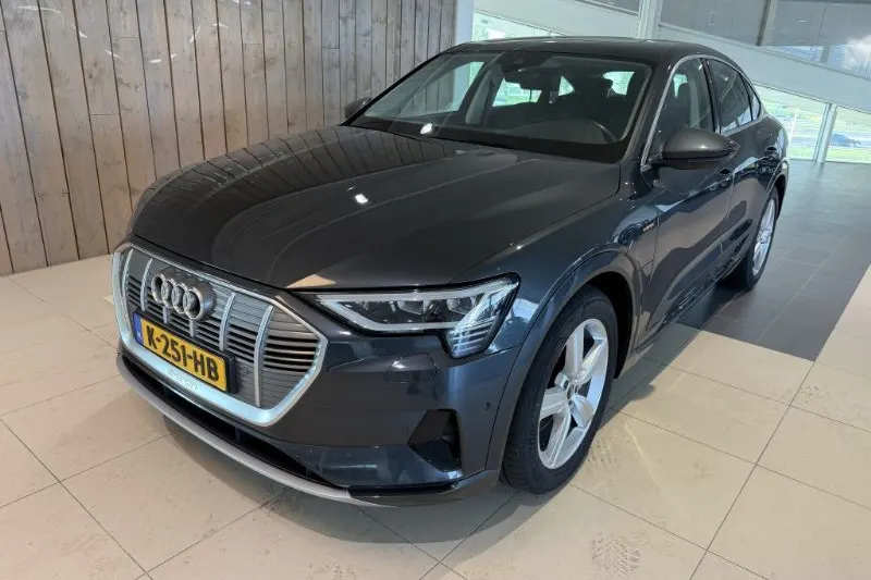 Audi e-tron Sportback (2020)