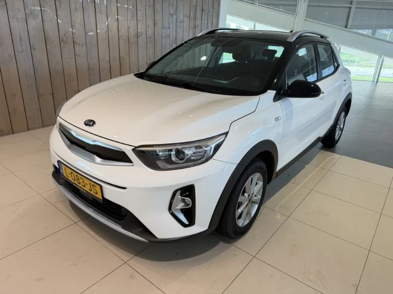 Kia Stonic (2021) — foto 1