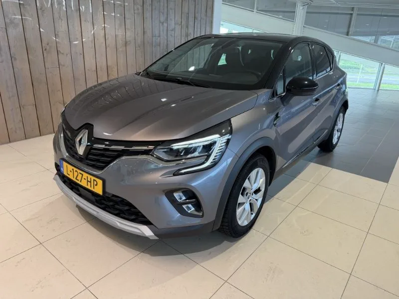 Renault Captur (2021) — foto 1
