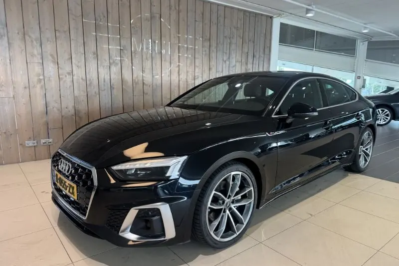 Audi A5 (2021)