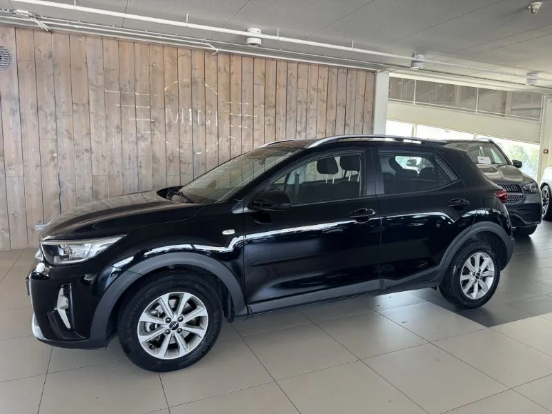 Kia Stonic (2022) — foto 1