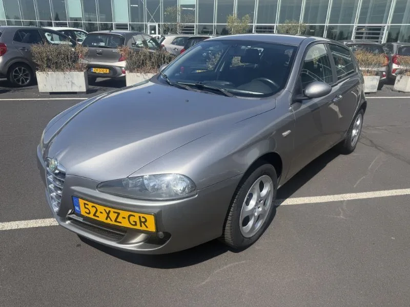 Alfa Romeo 147 (2007) — foto 1