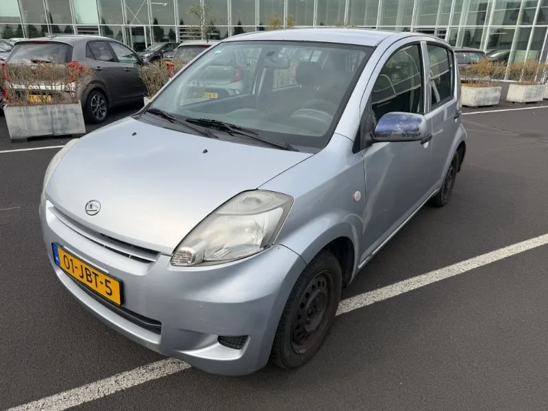 Daihatsu Sirion (2009) — foto 1