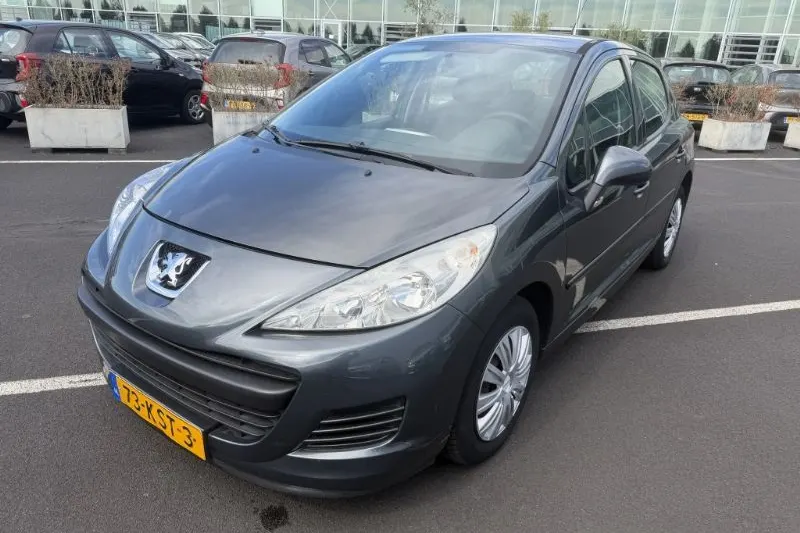 Peugeot 207 (2010)