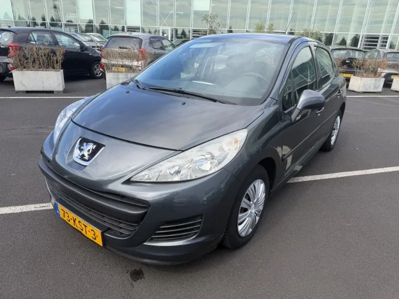 Peugeot 207 (2010) — foto 1
