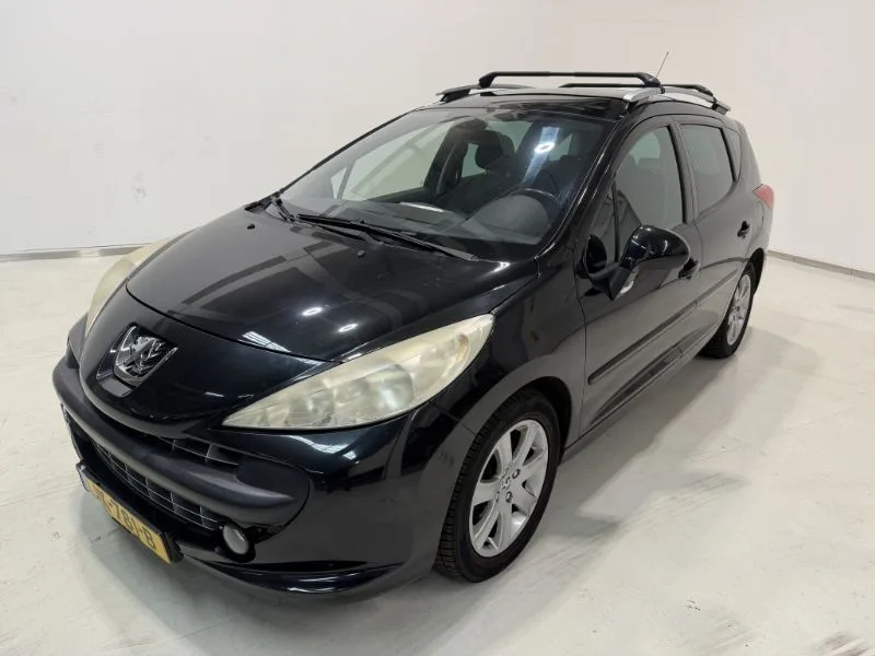 Peugeot 207 (2008) — foto 1