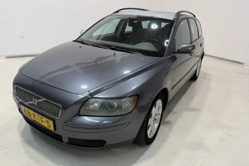 Volvo V50 (2004)