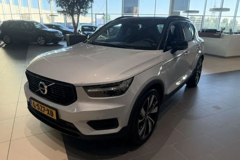 Volvo XC40 (2021)