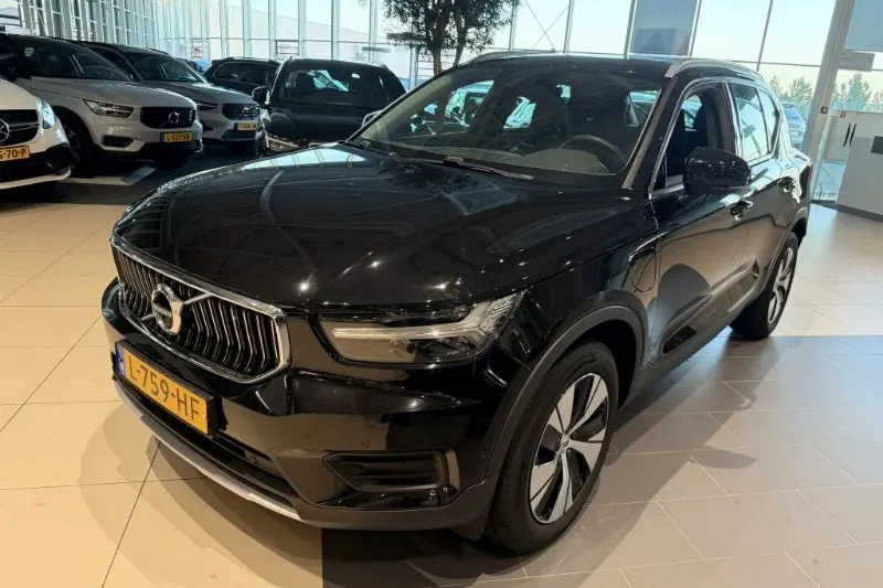 Volvo XC40 (2021)