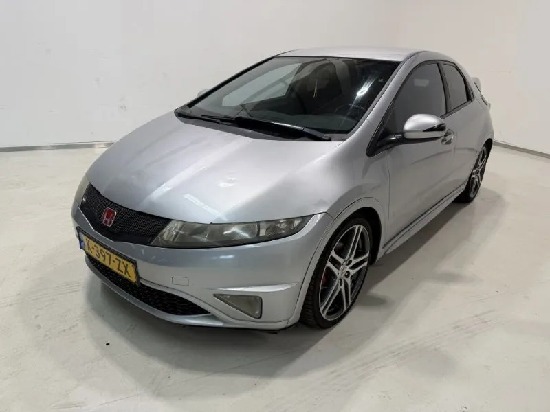 Honda Civic (2010) — foto 1