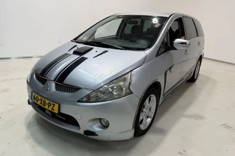 Mitsubishi Grandis (2007)