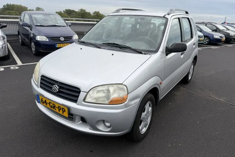 Suzuki Ignis (2001)