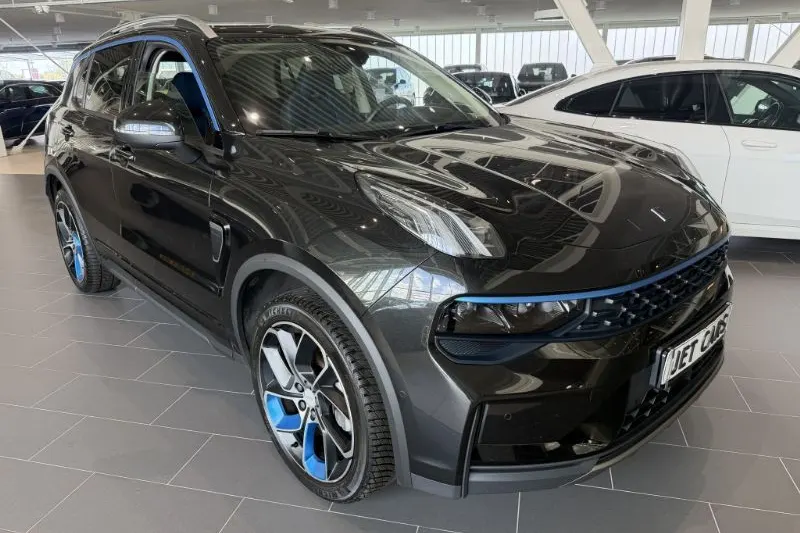 Lynk & Co 01 (2023)