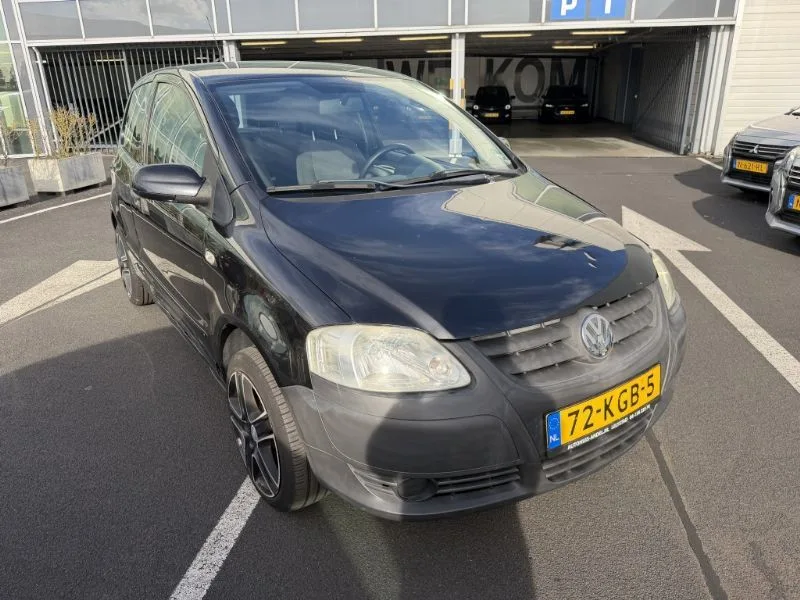 Volkswagen Fox (2009) — foto 1