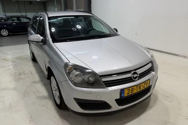 Opel Astra (2006)