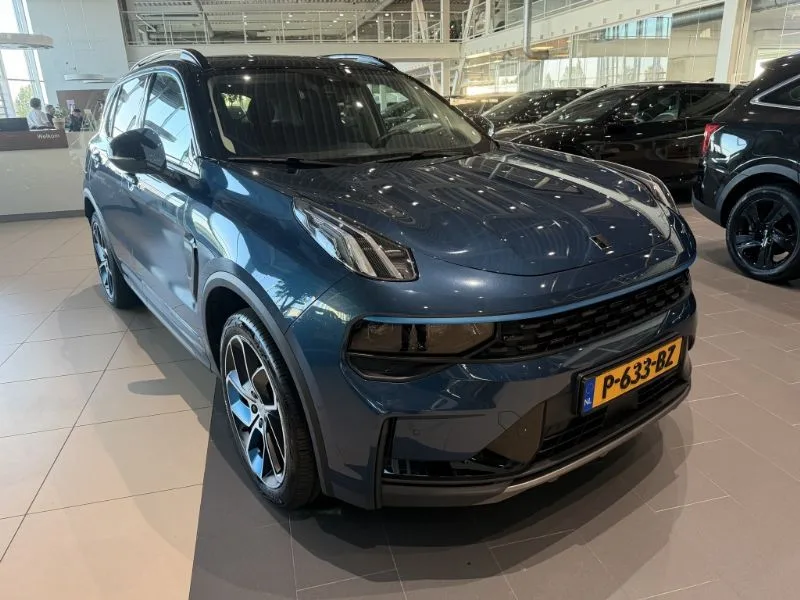 Lynk & Co 01 (2022) — foto 1