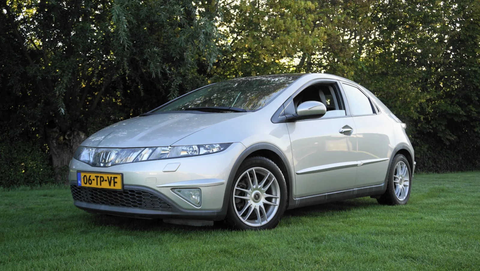Honda Civic (2007) — foto 1