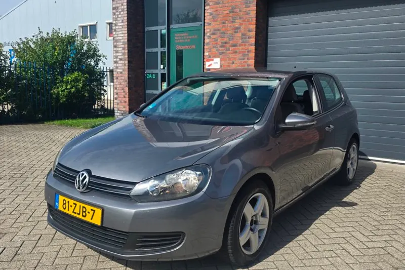 Volkswagen Golf (2013)