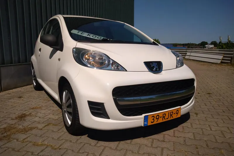 Peugeot 107 (2011)