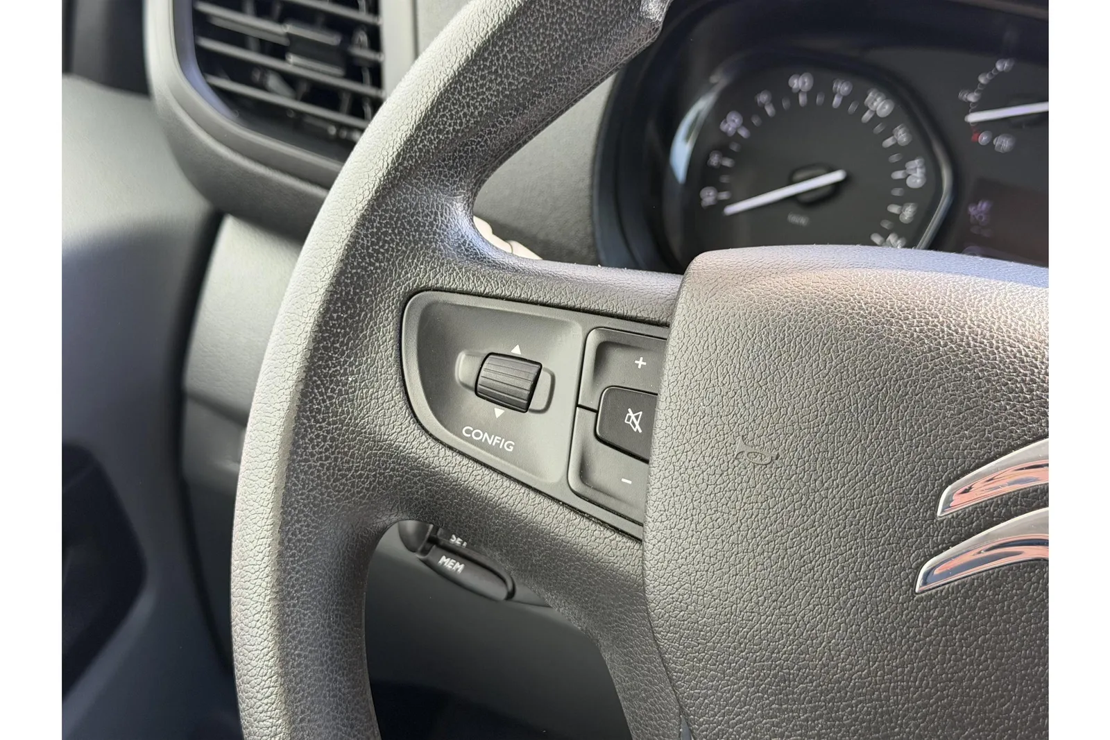Citroën Jumpy (2020) — foto 1