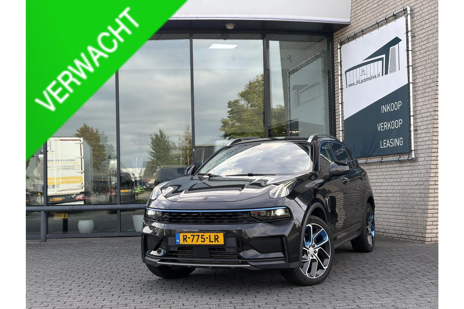 Lynk & Co 01 (2022) — foto 1