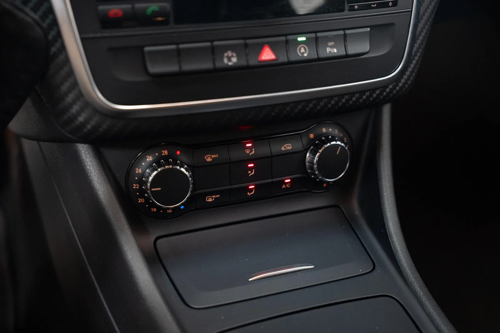 Mercedes-Benz A-Klasse (2015) — foto 1