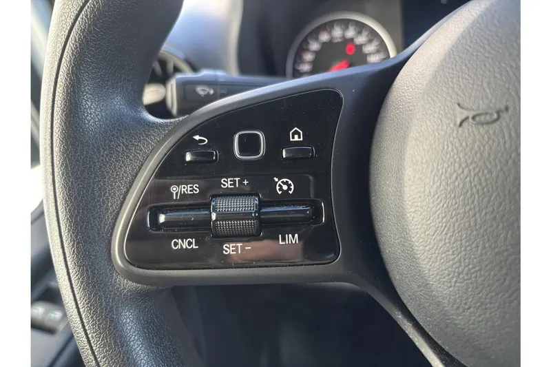 Mercedes-Benz Sprinter (2021)