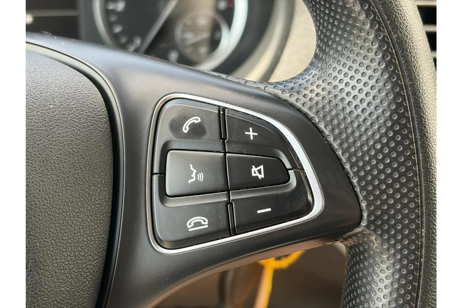 Mercedes-Benz Vito (2022) — foto 1